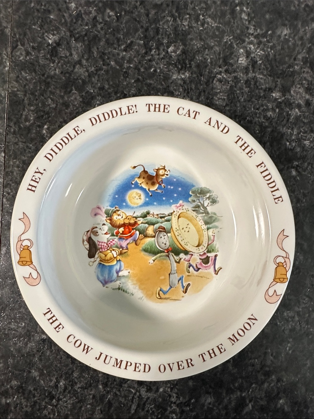 Avon 1984 Baby's Keepsake Spoon and Bowl Set Hey Diddle Diddle - Picture 2 of 7